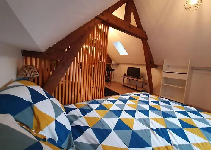 Hyper Centre * 卢德